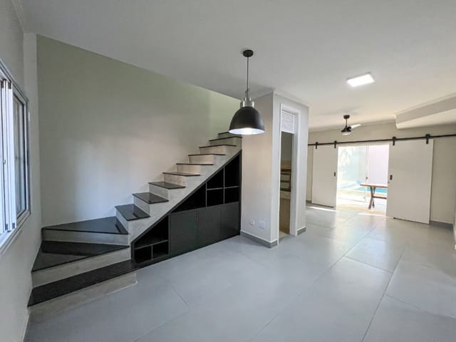 Foto do Sobrado - Sobrado com 3 dormitórios à venda, 160 m² por R$ 700.000,00 - Cidade Jardim - Jacareí/SP | INDEPENDENCE NEGOCIOS IMOBILIARIOS LTDA