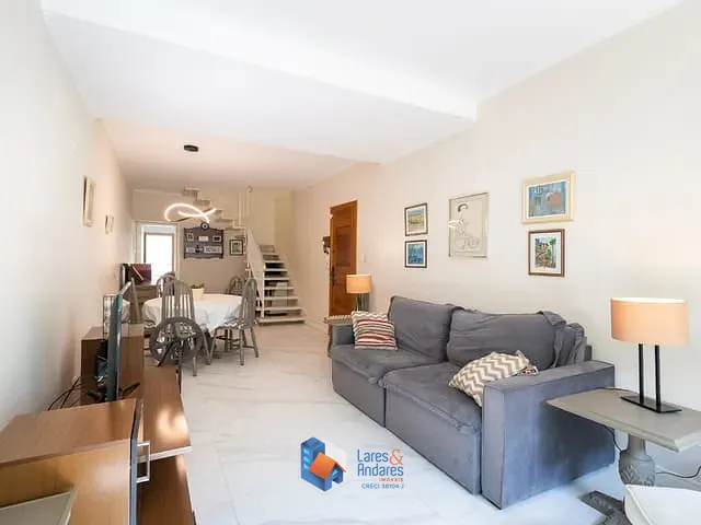 Sobrado com 150m² 3 quartos e 2 banheiros, à venda, no bairro Brooklin em São Paulo