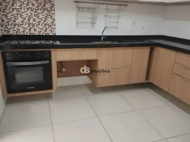 Sobrado 2 quartos e 2 banheiros, à venda, no bairro Santana em São Paulo