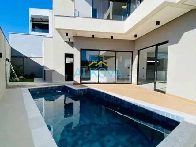 Sobrado com 327m² 3 quartos e 4 banheiros, à venda, no bairro Lotamento Floresta em São José dos Campos