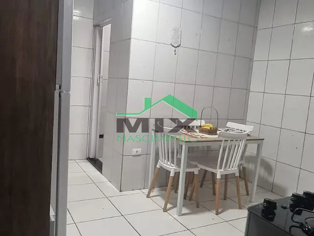 Sobrado com 250m² 4 quartos e 2 banheiros, à venda, no bairro Vila Sta Luzia -Taboão em São Bernardo do Campo