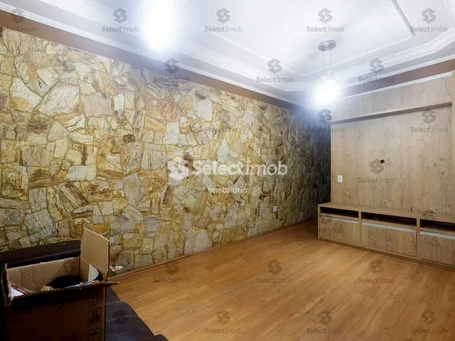 Sobrado com 245m² 3 quartos e 3 banheiros, à venda, no bairro Parque São Vicente em Mauá