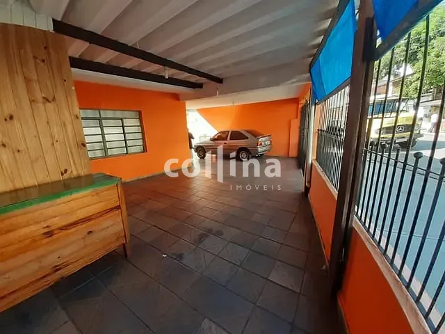 Sobrado com 254m² 5 quartos e 3 banheiros, à venda, no bairro Jardim Santa Brígida em Carapicuíba
