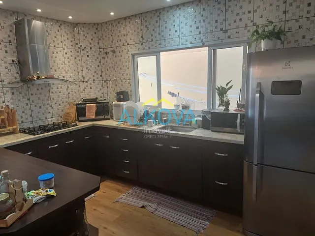 Sobrado com 326m² 3 quartos e 4 banheiros, à venda, no bairro Condomínio Terras do Vale em Caçapava