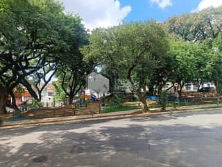 Foto do Sobrado-Sobrado para venda em Vila Maria Alta com 5 quartos, 265m²
