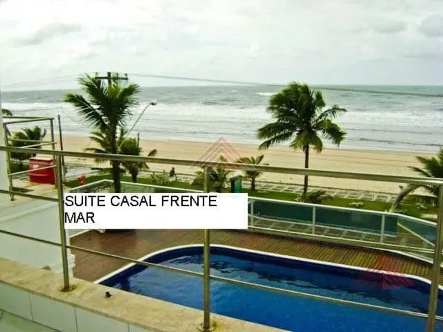 Sobrado à venda, no bairro Jardim Las Palmas em Guarujá