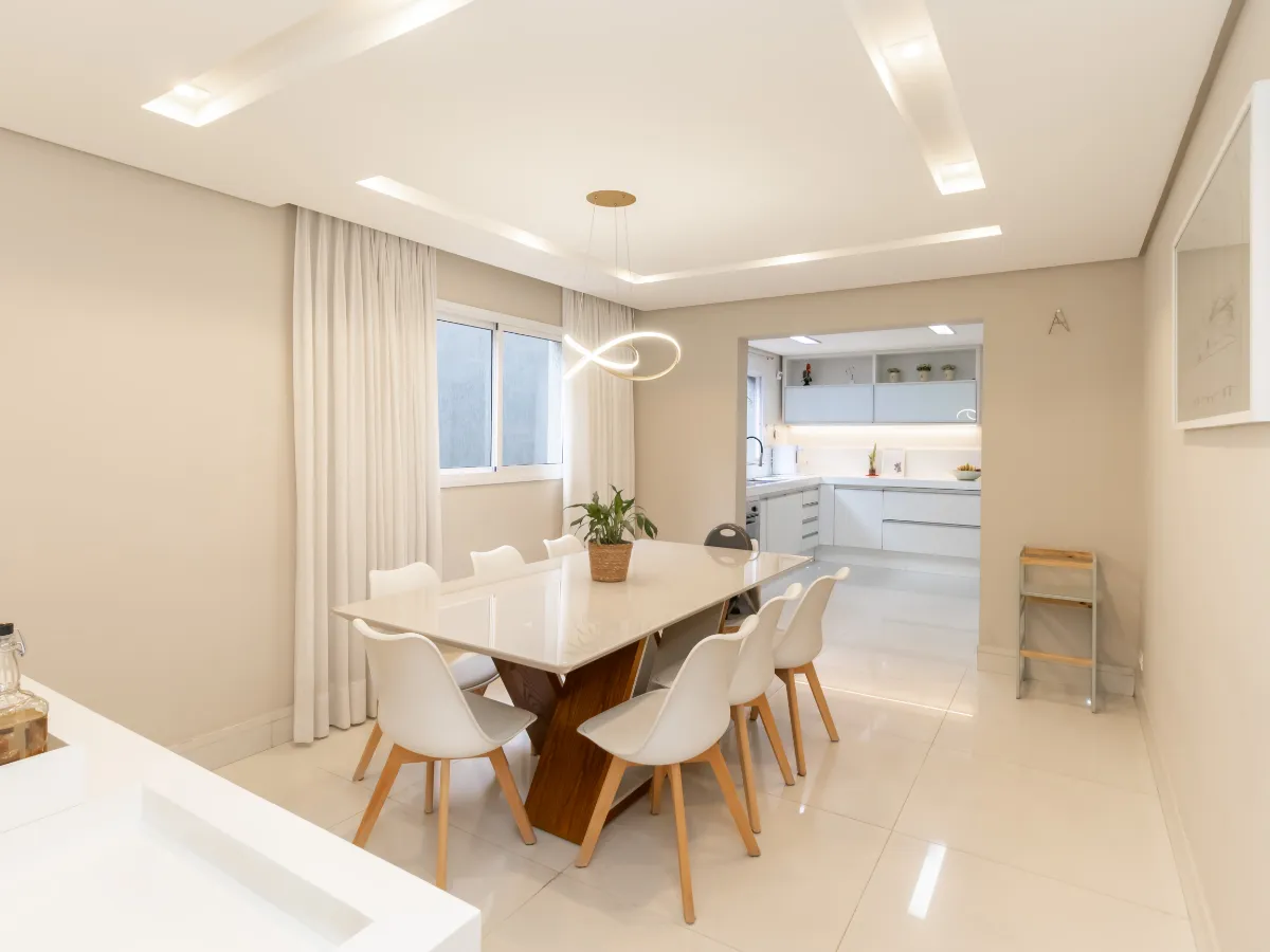 Sobrado para venda em Vila Pereira Cerca com 3 quartos, sendo 3 suítes, 217m²