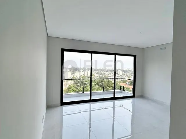 Sobrado 4 quartos e 6 banheiros, à venda, no bairro Vila Irmãos Arnoni em São Paulo