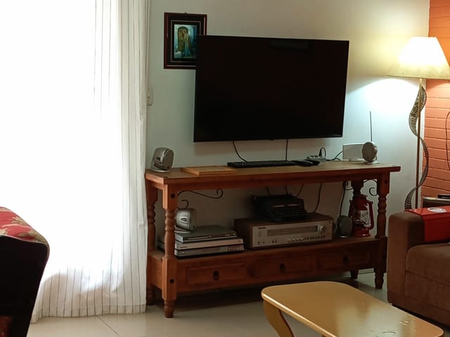 Casa 3 quartos e 2 banheiros, à venda, no bairro Areal em Pelotas