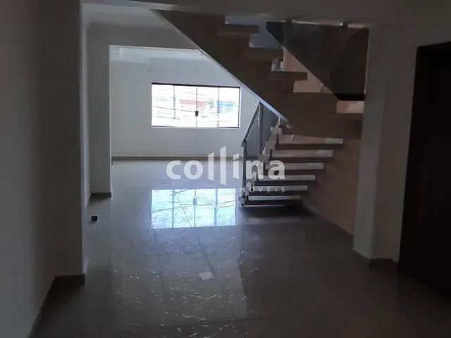 Sobrado com 125m² 3 quartos e 3 banheiros, à venda, no bairro Cidade Das Flores em Osasco