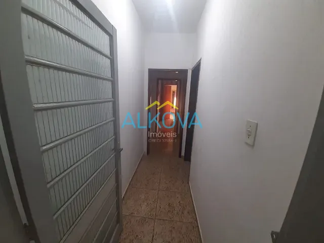 Sobrado com 143m² 6 quartos e 4 banheiros, à venda, no bairro Jardim Bela Vista em São José dos Campos
