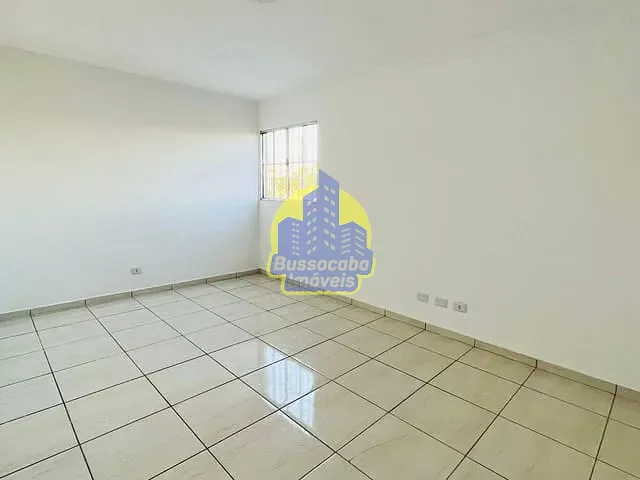 Sobrado 6 quartos e 4 banheiros, à venda, no bairro Jardim Novo Horizonte em Carapicuíba