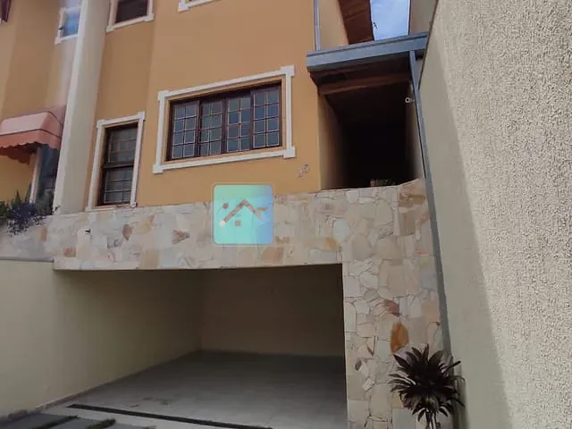 Sobrado com 137m² 3 quartos e 3 banheiros, à venda, no bairro Bosque dos Eucaliptos em São José dos Campos