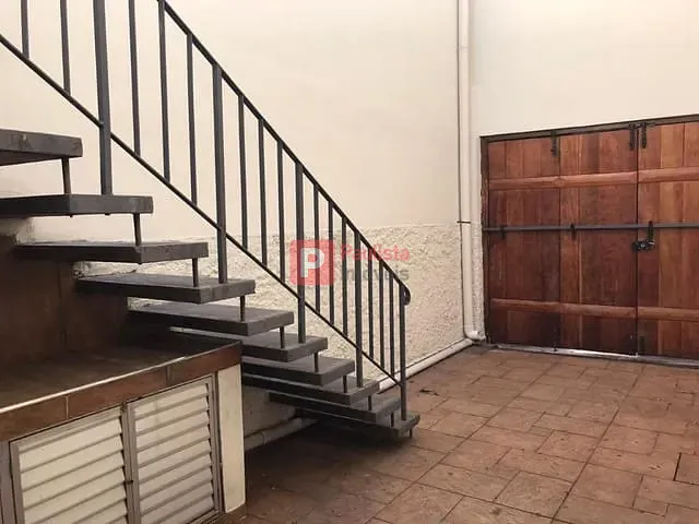 Sobrado com 300m², à venda, no bairro Campo Belo em São Paulo
