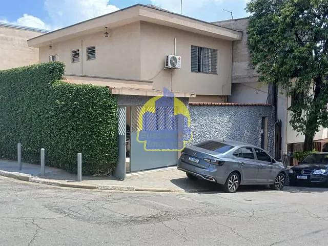 Sobrado com 260m² 3 quartos e 2 banheiros, à venda, no bairro Veloso em Osasco