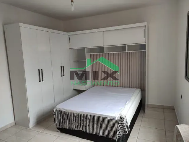 Sobrado com 242m² 4 quartos e 4 banheiros, à venda, no bairro Taboão em Diadema
