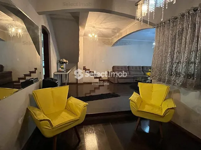 Sobrado com 243m² 3 quartos e 3 banheiros, à venda, no bairro Nova Gerty em São Caetano do Sul