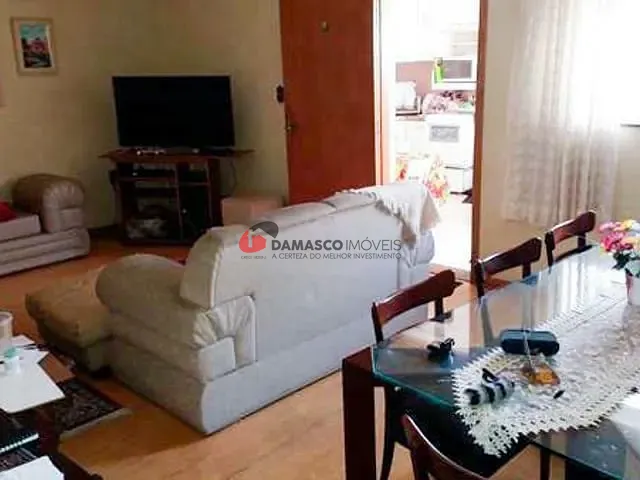 Sobrado com 182m² 4 quartos e 3 banheiros, para alugar, no bairro Osvaldo Cruz em São Caetano do Sul
