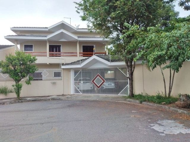 Foto do Sobrado - Sobrado com 4 dormitórios para alugar, 220 m² por R$ 3.500,00/mês - Residencial Santa Paula - Jacareí/SP | INDEPENDENCE NEGOCIOS IMOBILIARIOS LTDA