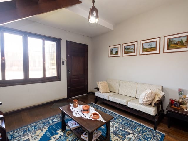 Casa com 551m² 4 quartos e 4 banheiros, à venda, no bairro Areal em Pelotas