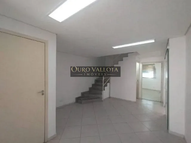 Sobrado com 133m², para alugar, no bairro Mooca em São Paulo