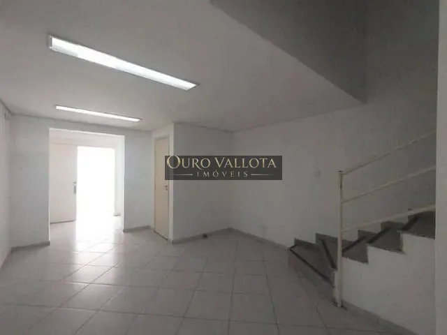 Sobrado com 133m², para alugar, no bairro Mooca em São Paulo