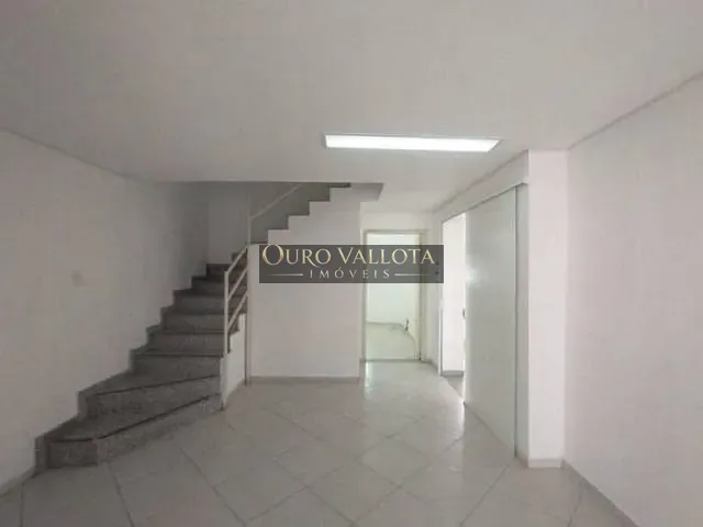 Sobrado com 133m², para alugar, no bairro Mooca em São Paulo