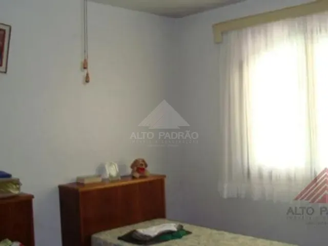 Sobrado com 100m² 4 quartos e 1 banheiro, à venda, no bairro Vila Guarani em Mauá