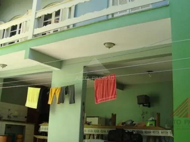 Sobrado com 100m² 4 quartos e 1 banheiro, à venda, no bairro Vila Guarani em Mauá