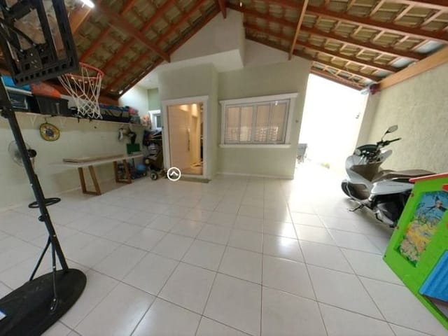 Foto do Sobrado - Sobrado com Piscina com 3 dormitórios à venda, 108 m² por R$ 650.000 - Villa Branca - Jacareí/SP | RUSSI IMÓVEIS