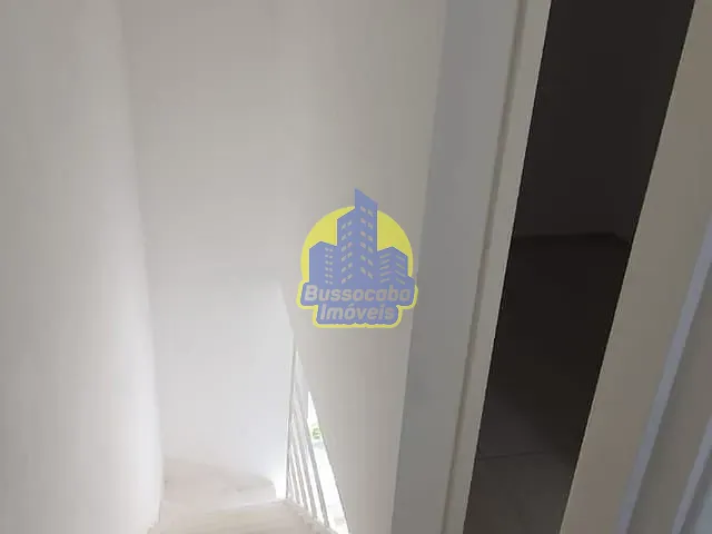 Sobrado com 49m² 2 quartos e 1 banheiro, à venda, no bairro Jardim Sandra em Cotia