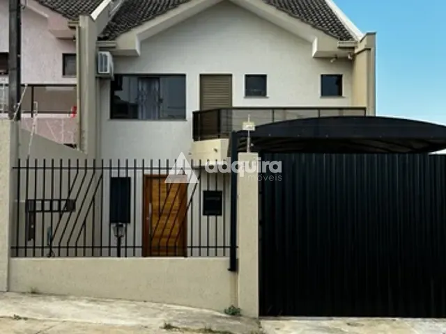Sobrado com 200m² 3 quartos e 3 banheiros, à venda, no bairro Jardim Carvalho em Ponta Grossa