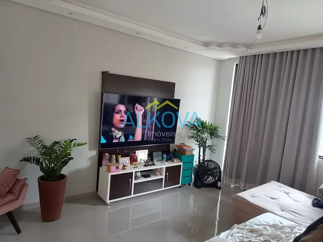Sobrado com 175m² 3 quartos e 3 banheiros, à venda, no bairro Setville Altos De São José em São José dos Campos