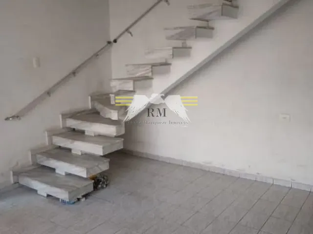 Sobrado com 130m² 4 quartos e 3 banheiros, à venda, no bairro Jardim Record em São Paulo