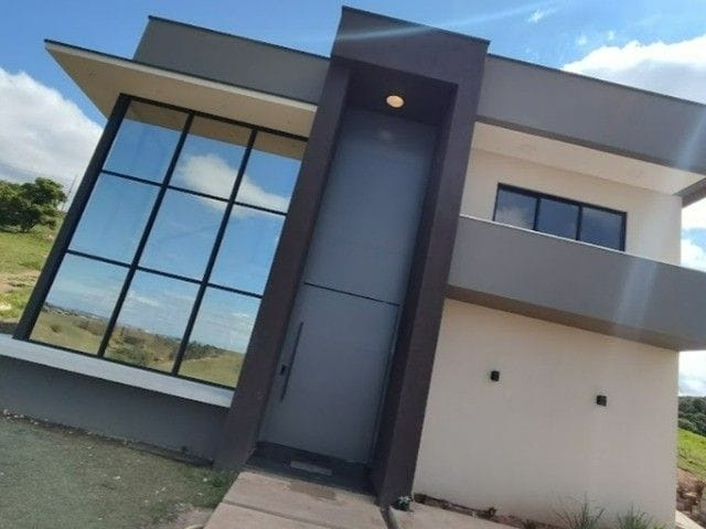 Foto do Sobrado - Sobrado com 3 dormitórios à venda, 300 m² por R$ 1.700.000,00 - Condomínio Parque Vale dos Lagos - Jacareí/SP | INDEPENDENCE NEGOCIOS IMOBILIARIOS LTDA