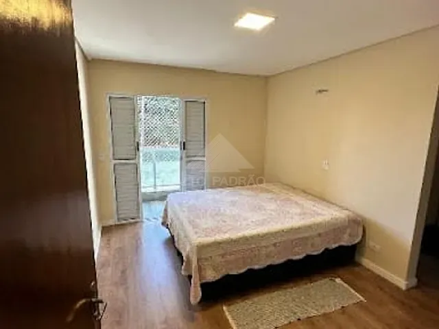 Sobrado com 130m² 3 quartos e 2 banheiros, à venda, no bairro Jardim Santa Lídia em Mauá