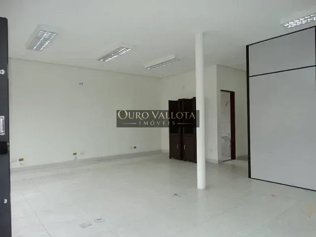 Sobrado com 110m², para alugar, no bairro Quinta da Paineira em São Paulo