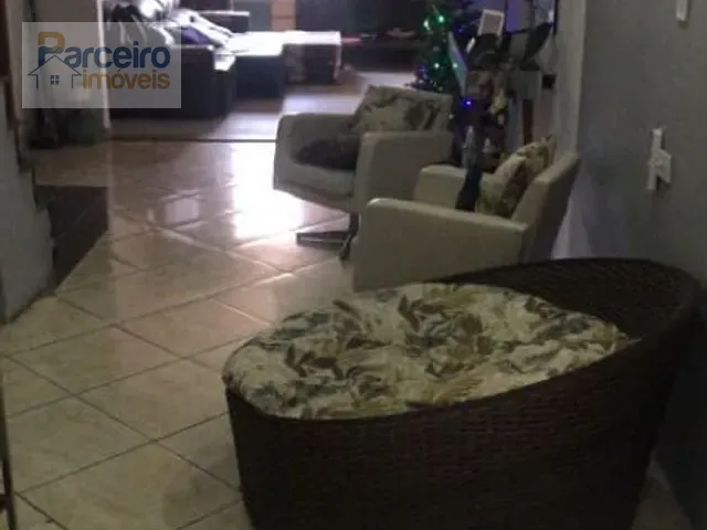 Casa com 200m² 4 quartos e 2 banheiros, à venda, no bairro Jardim Nossa Senhora do Carmo em São Paulo