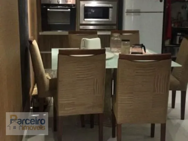 Casa com 200m² 4 quartos e 2 banheiros, à venda, no bairro Jardim Nossa Senhora do Carmo em São Paulo