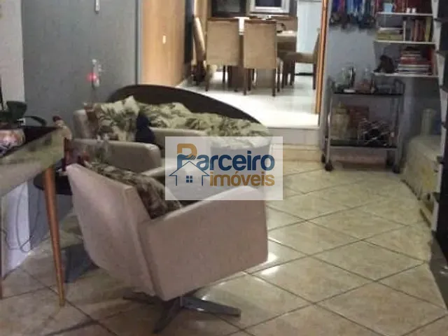 Casa com 200m² 4 quartos e 2 banheiros, à venda, no bairro Jardim Nossa Senhora do Carmo em São Paulo
