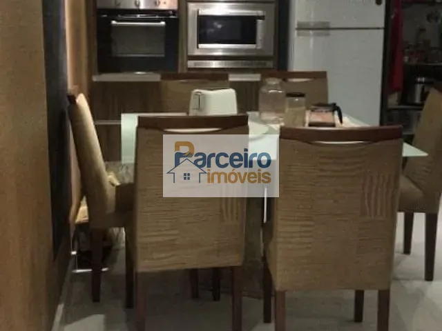 Casa com 200m² 4 quartos e 2 banheiros, à venda, no bairro Jardim Nossa Senhora do Carmo em São Paulo