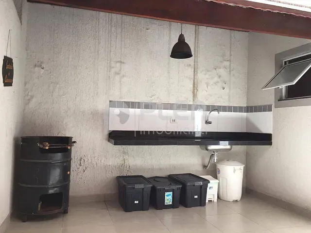 Sobrado 3 quartos e 5 banheiros, à venda, no bairro Parque Vitória em São Paulo