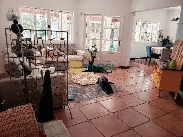Sobrado com 390m² 4 quartos e 7 banheiros, à venda, no bairro Jardim Esplanada em São José dos Campos
