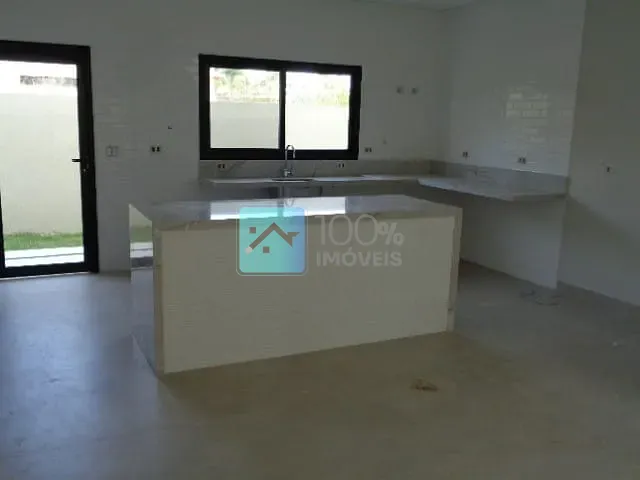 Sobrado com 450m² 4 quartos e 5 banheiros, à venda, no bairro Condomínio Residencial Alphaville II em São José dos Campos