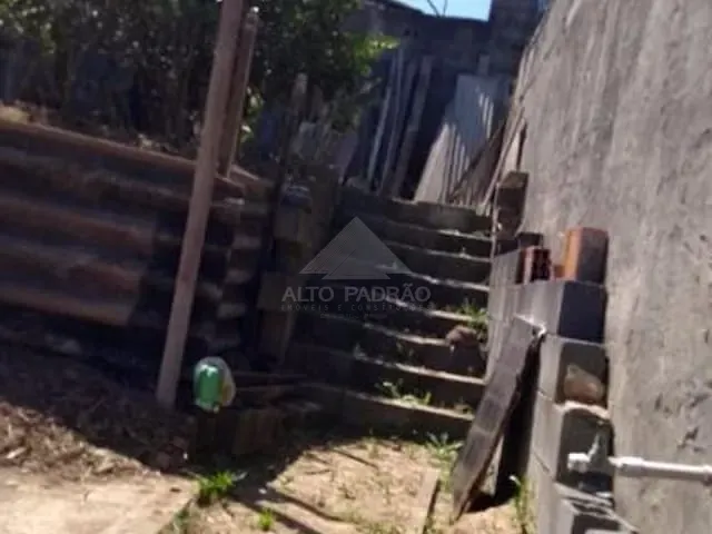 Sobrado com 265m² 2 quartos e 2 banheiros, à venda, no bairro Jardim São Gabriel em Mauá