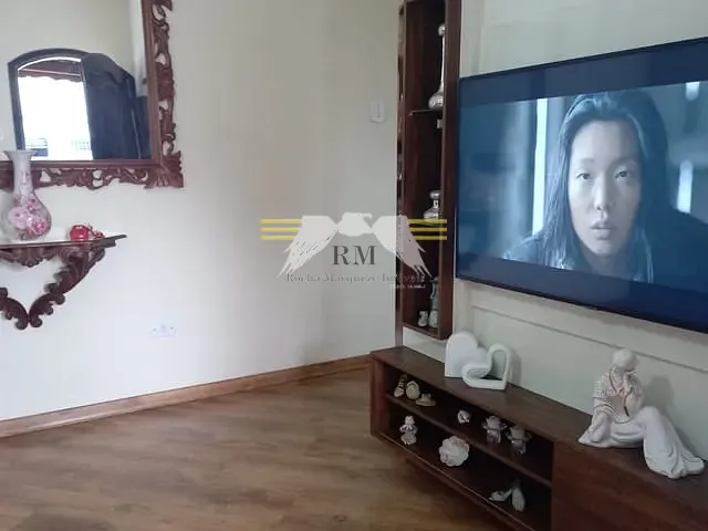 Sobrado com 145m² 5 quartos e 5 banheiros, à venda, no bairro Jardim Catarina em São Paulo