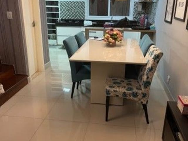 Foto do Sobrado - Sobrado com 2 dormitórios à venda, 86 m² por R$ 465.000,00 - Cidade Morumbi - São José dos Campos/SP | RUSSI IMÓVEIS