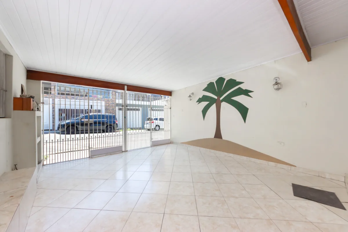 Sobrado para venda em Vila Zat com 4 quartos, sendo 2 suítes, 300m²