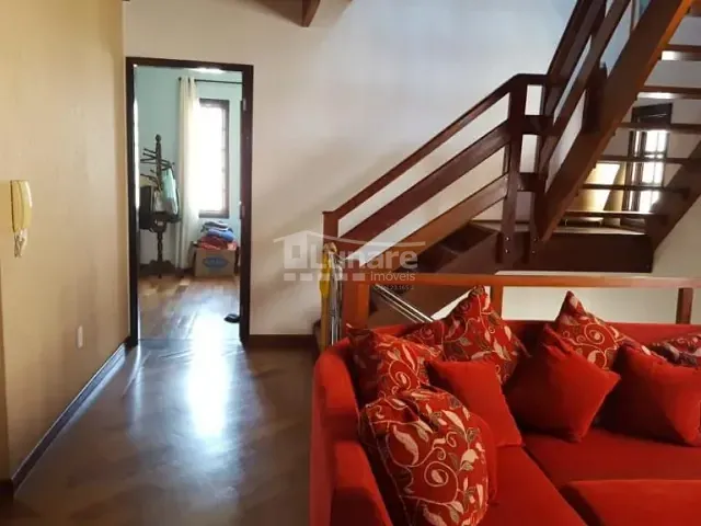 Sobrado com 250m² 3 quartos e 5 banheiros, à venda, no bairro Vila Oliveira em Mogi das Cruzes