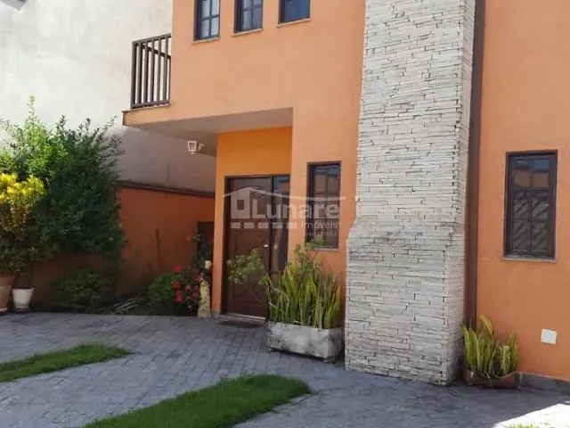 Sobrado com 250m² 3 quartos e 5 banheiros, à venda, no bairro Vila Oliveira em Mogi das Cruzes